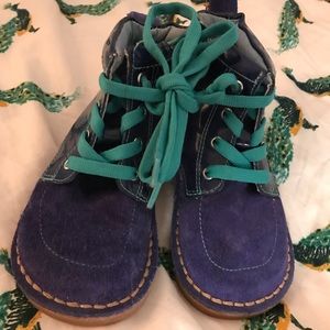 Livie & Luca NWOT boots size 8